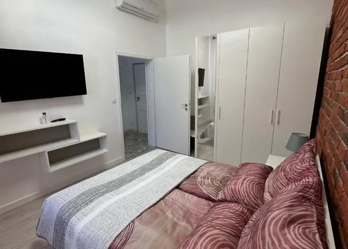 Arbes 14 - Mirror Of Apartment
