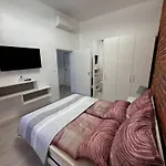 Arbes 14 - Mirror Of Apartmán
