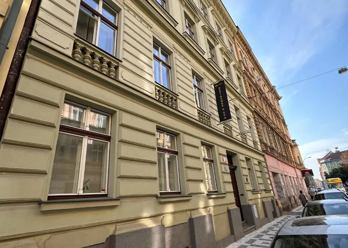 Arbes 14 - Mirror Of * Prague
